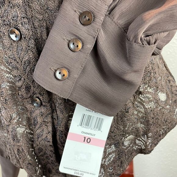 NWT Bandolino Brown Button Down Shirt Size M - Picture 9 of 9